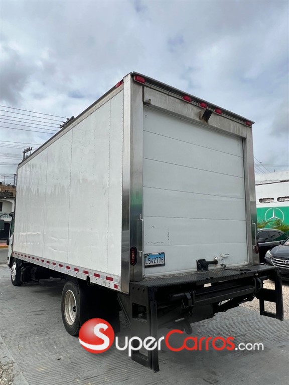 2018 Isuzu Camion Refrigerado — foto 3 / 7
