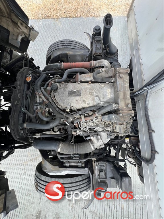 2018 Isuzu Camion Refrigerado — foto 5 / 7