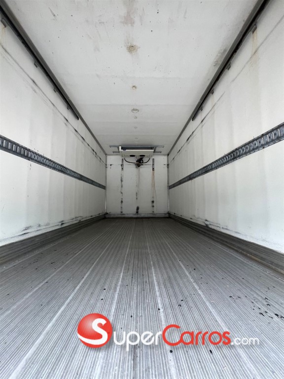 2018 Isuzu Camion Refrigerado — foto 6 / 7