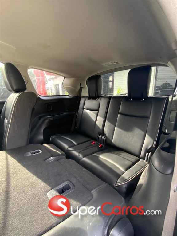 2020 Infiniti QX-60 — foto 10 / 12