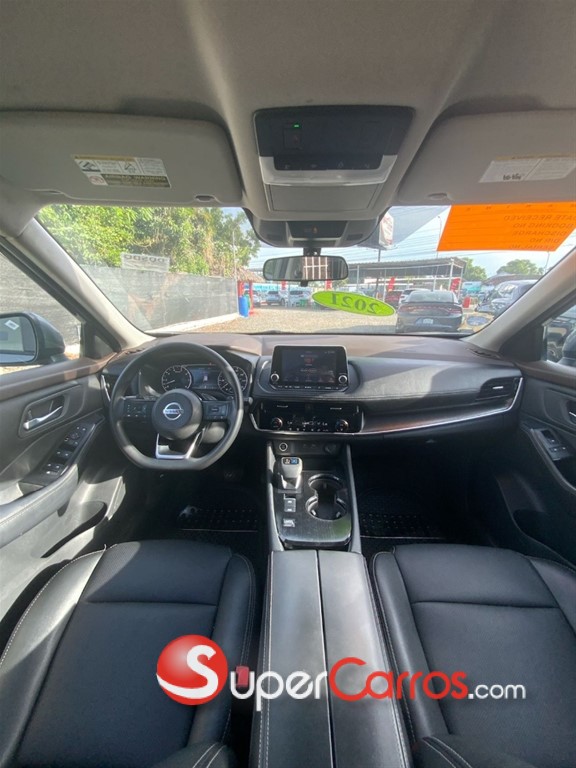 2021 Nissan Rogue SV — foto 7 / 10