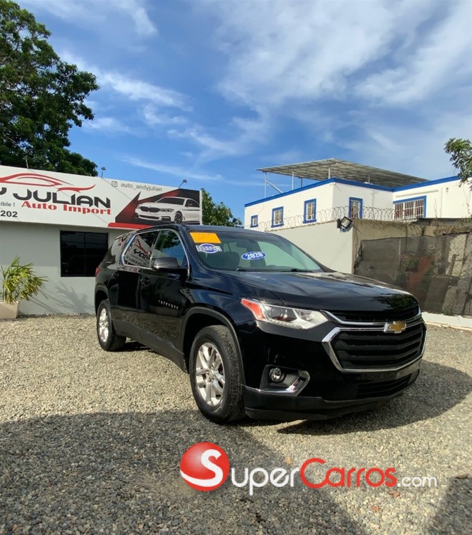 2020 Chevrolet Traverse LS — foto 3 / 11