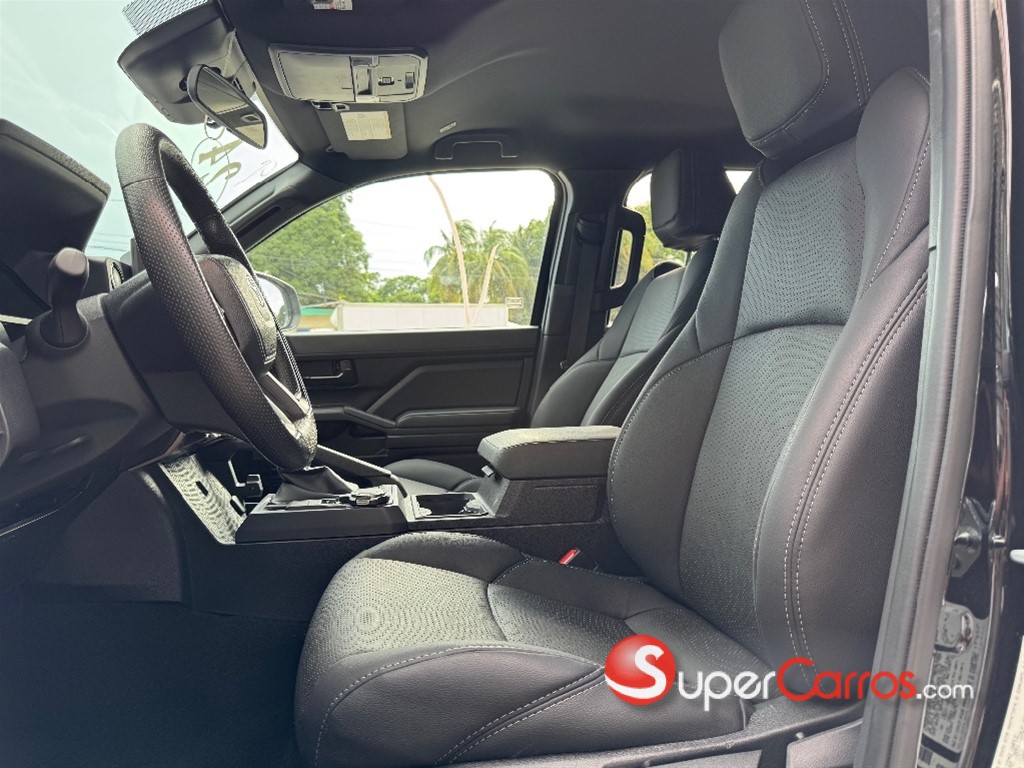 2024 Toyota Tacoma SR5 — foto 3 / 7