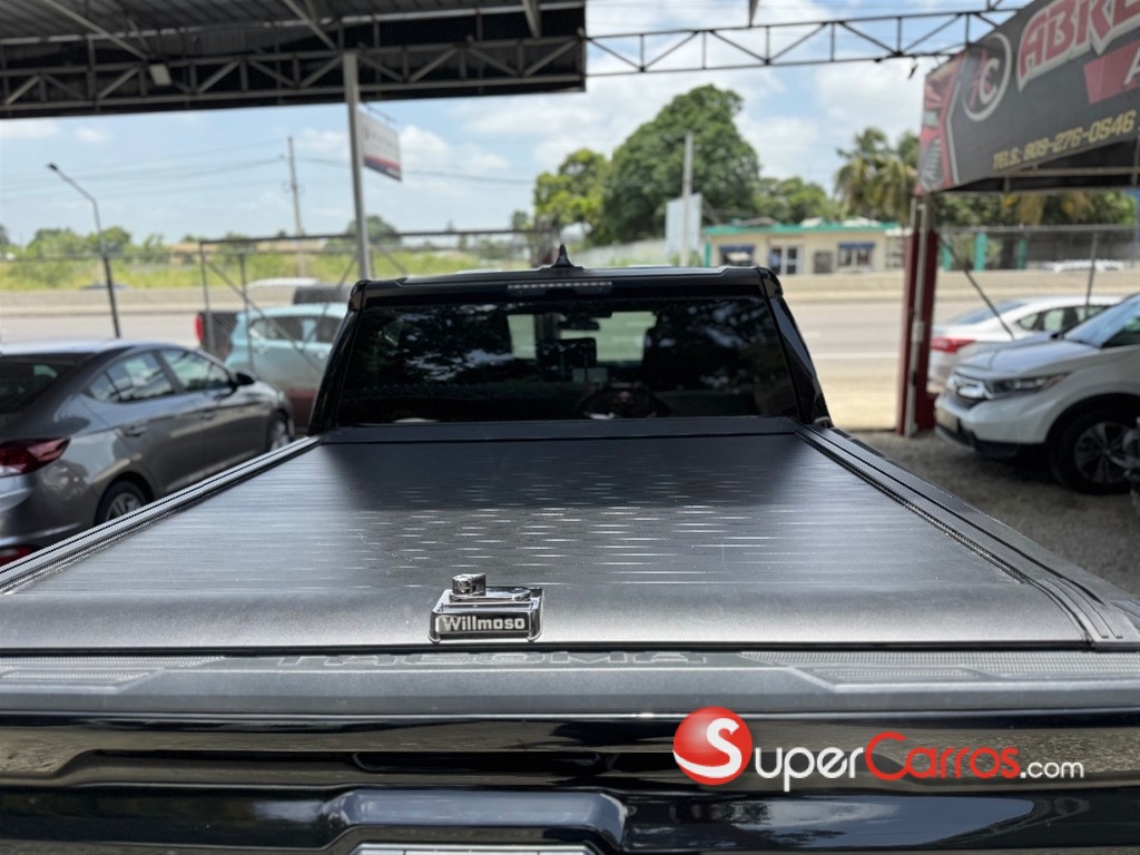 2024 Toyota Tacoma SR5 — foto 6 / 7