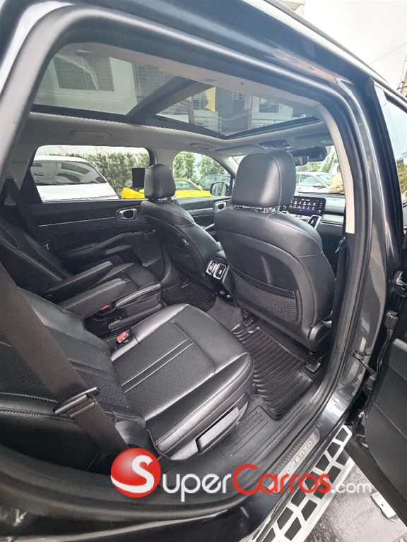 2023 Kia Sorento SX — foto 7 / 8