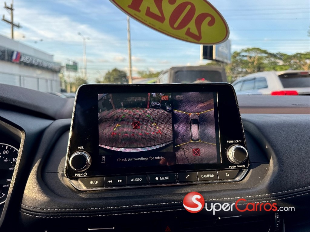 2021 Nissan Rogue SV — foto 12 / 12