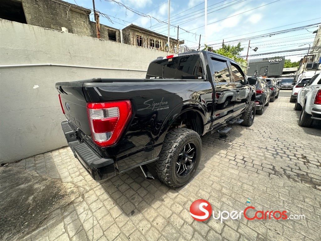 2021 Ford F 150 SUPERCREW — foto 9 / 12