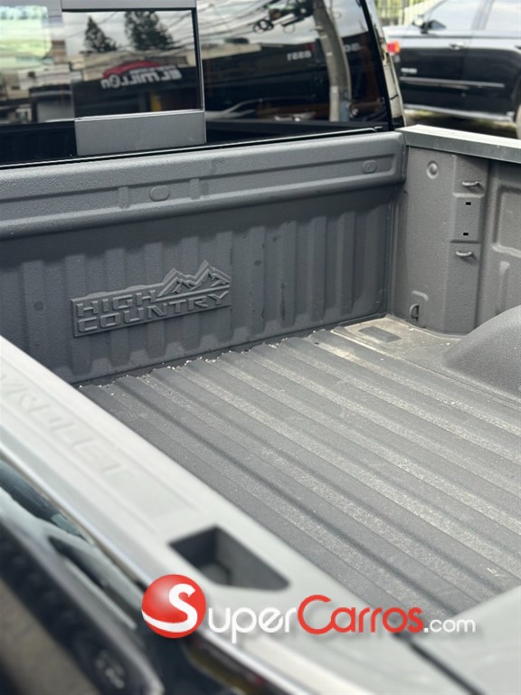 2023 Chevrolet Silverado High Country Duramax — foto 5 / 12