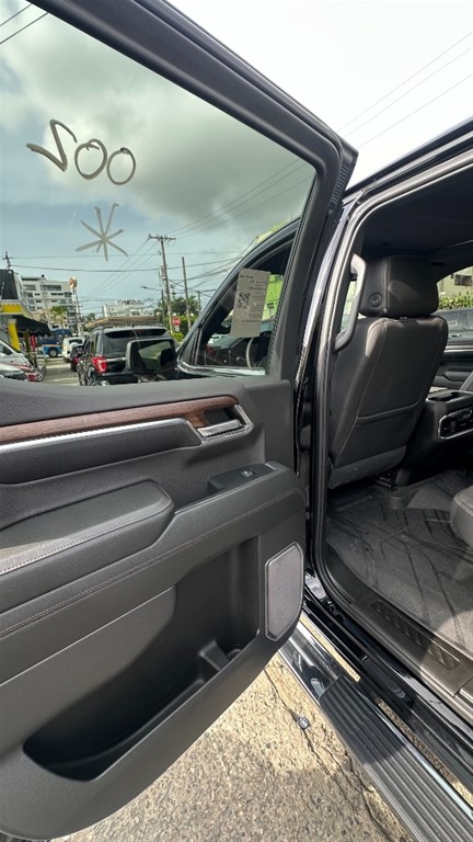 2023 Chevrolet Silverado High Country Duramax — foto 8 / 12