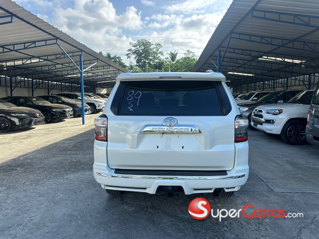 2021 Toyota 4 Runner Limited — foto 2 / 8