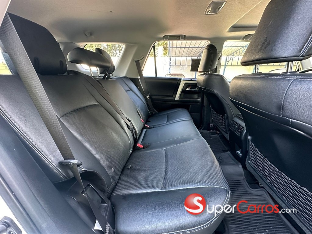 2021 Toyota 4 Runner Limited — foto 3 / 8