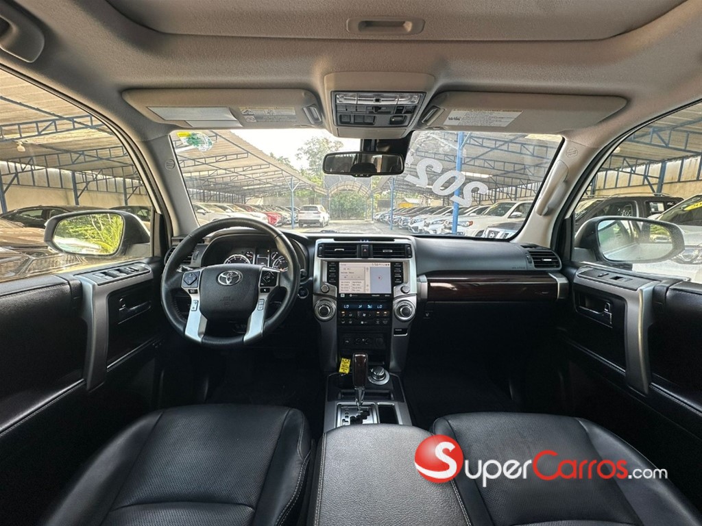 2021 Toyota 4 Runner Limited — foto 7 / 8