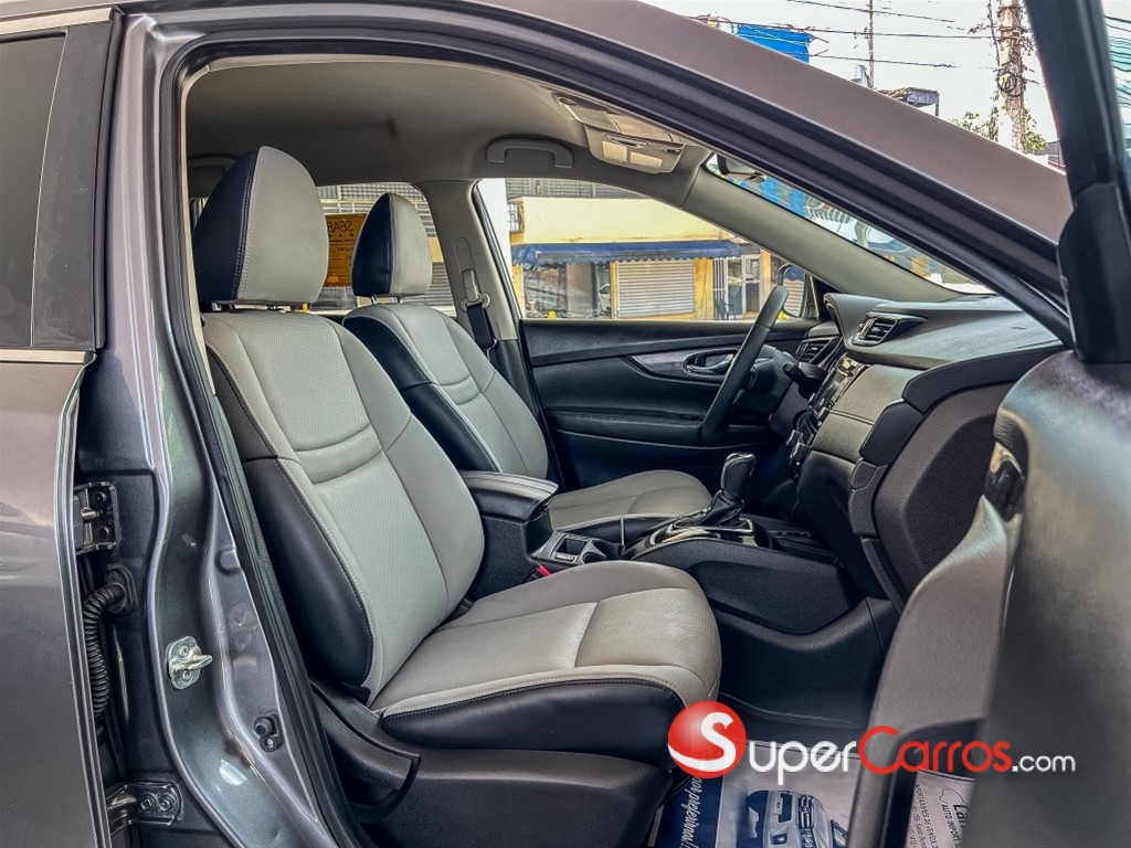 2020 Nissan Rogue SV FULL — foto 6 / 11