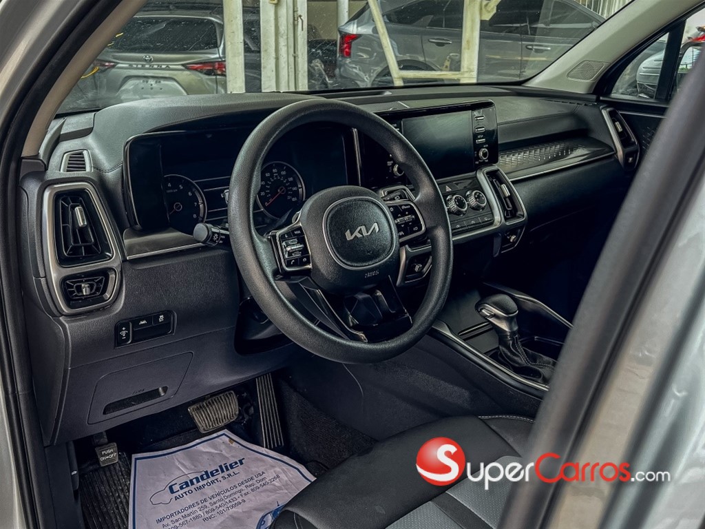 2022 Kia Sorento LX — foto 4 / 11