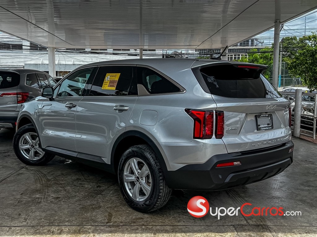 2022 Kia Sorento LX — foto 8 / 11