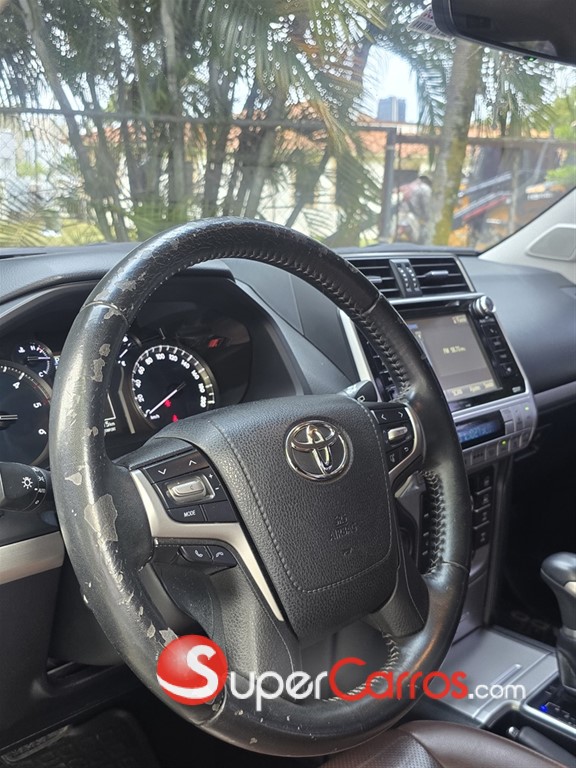 2020 Toyota Land Cruiser Prado VXL — foto 5 / 9