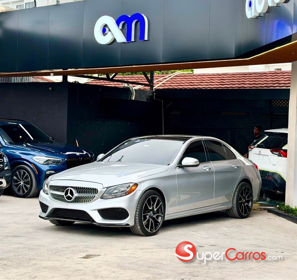 2015 Mercedes-Benz Clase C 300 AMG 4Matic — foto 2 / 9