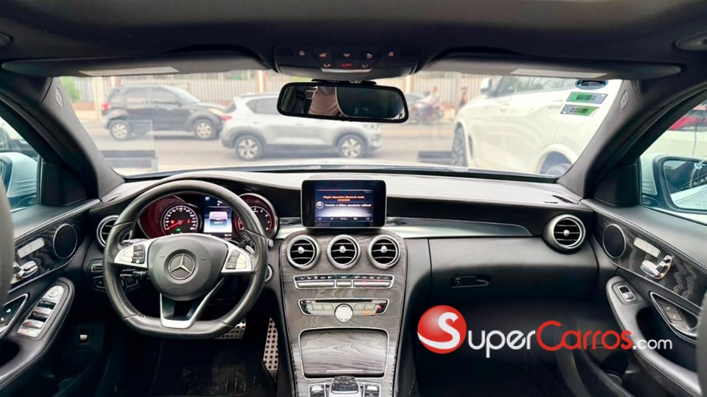 2015 Mercedes-Benz Clase C 300 AMG 4Matic — foto 8 / 9