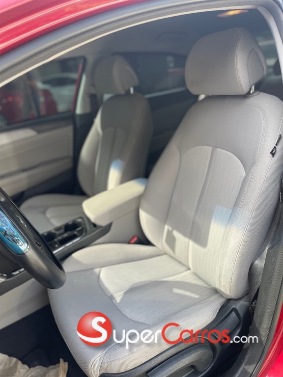 2016 Hyundai Sonata Hybrid — foto 6 / 6