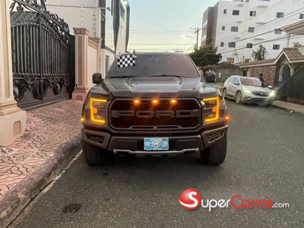 2020 Ford F 150 Raptor — foto 3 / 12