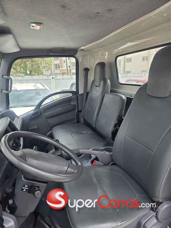 2020 Isuzu NP 14 Pies Chasis — foto 4 / 4