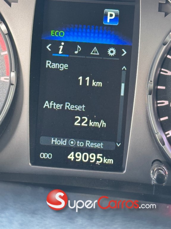 2022 Toyota Hilux SRV — foto 9 / 9