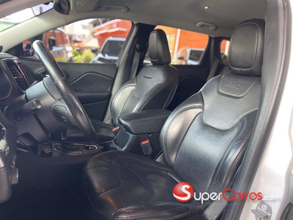 2019 Jeep Cherokee Limited — foto 5 / 11