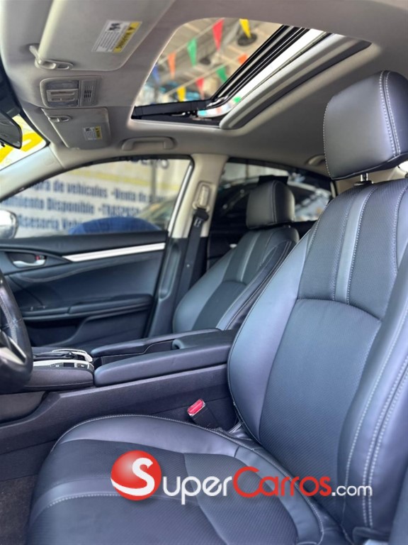 2020 Honda Civic EX — foto 8 / 12