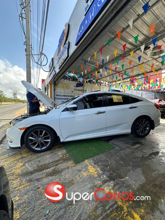 2020 Honda Civic EX — foto 9 / 12