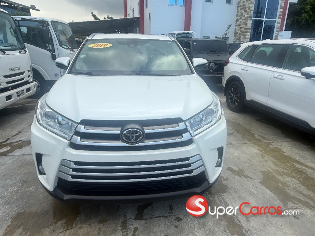 2019 Toyota Highlander XLE