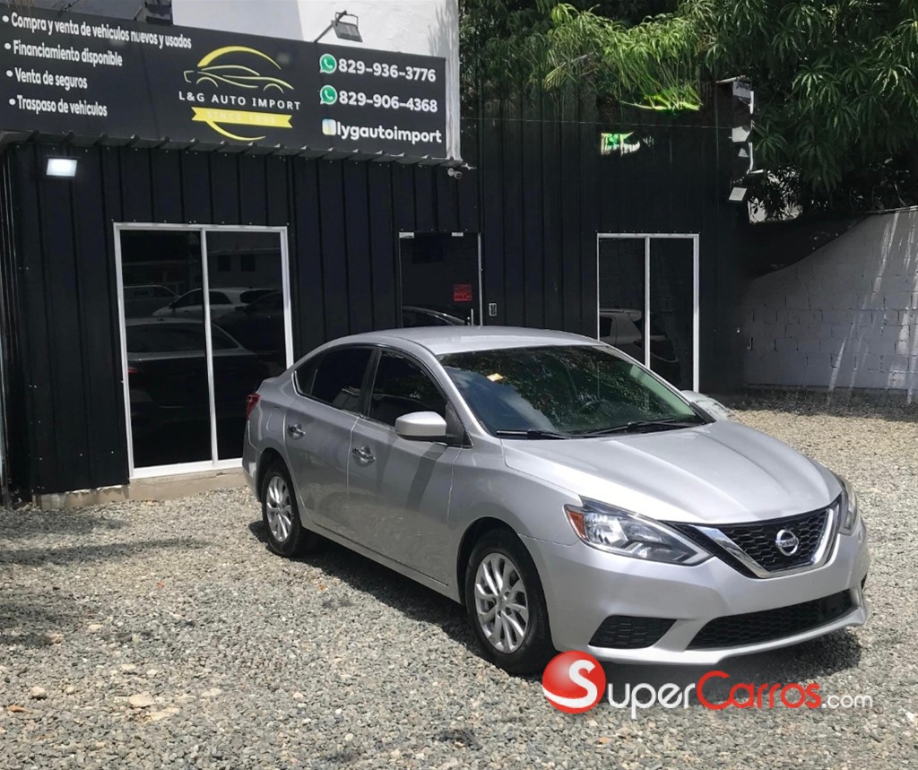2019 Nissan Sentra SV — foto 2 / 9