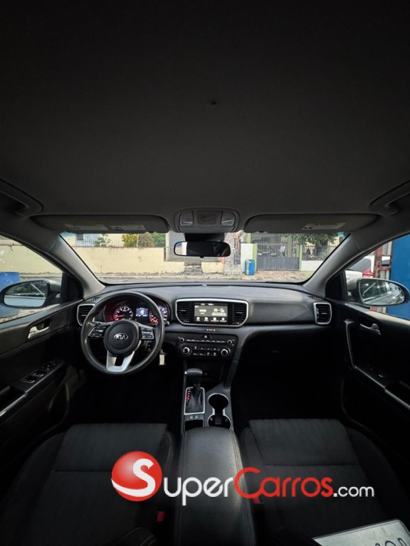 2021 Kia Sportage LX — foto 6 / 9