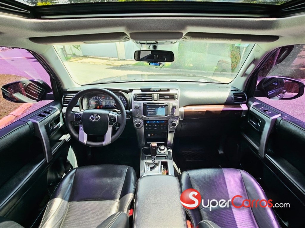 2015 Toyota 4 Runner Limited — foto 7 / 12