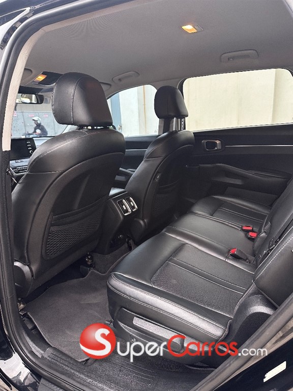 2021 Kia Sorento S — foto 7 / 8