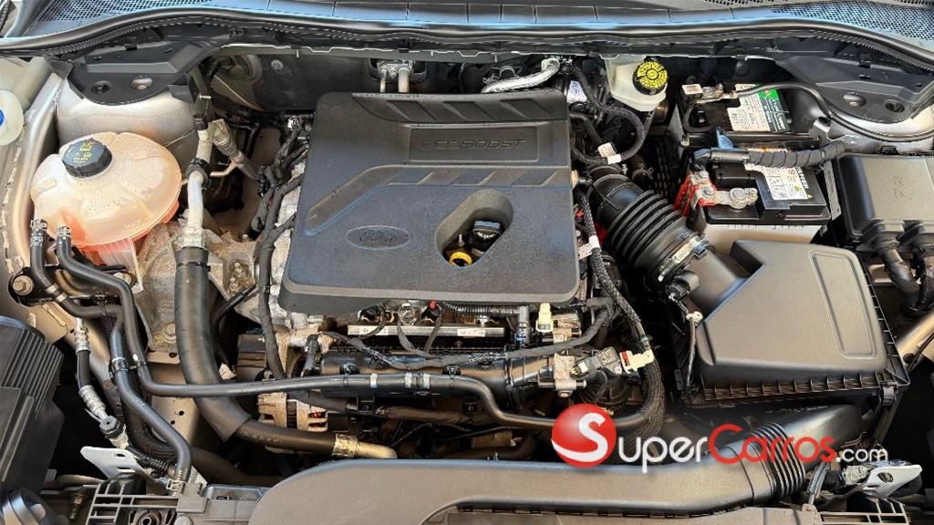 2020 Ford Escape SEL Ecoboost — foto 12 / 12