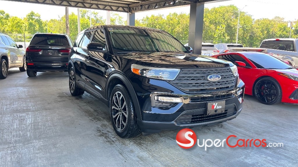 2021 Ford Explorer — foto 2 / 10