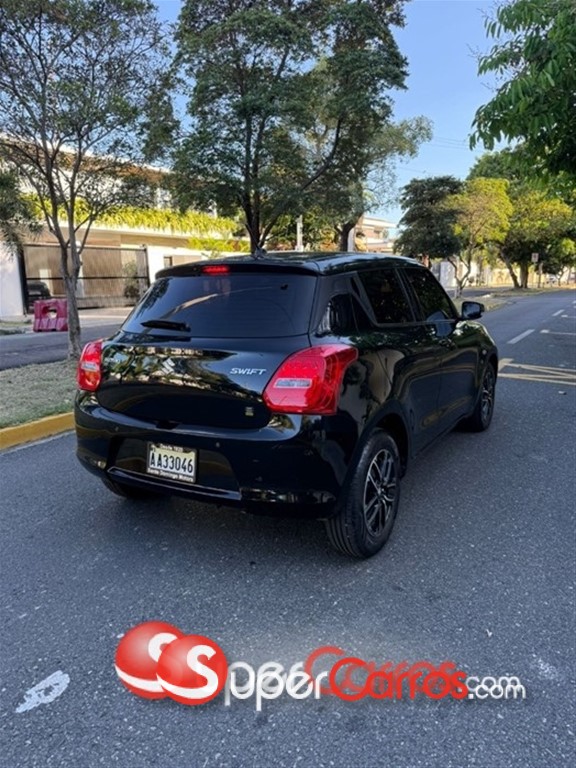 2024 Suzuki Swift GL+ — foto 4 / 11