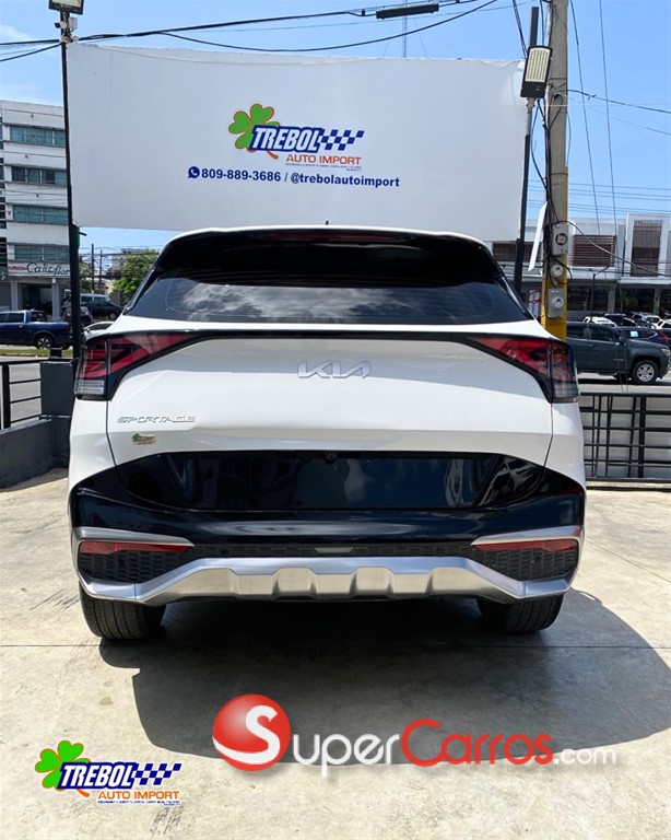 2021 Kia Sportage Luxury — foto 5 / 10