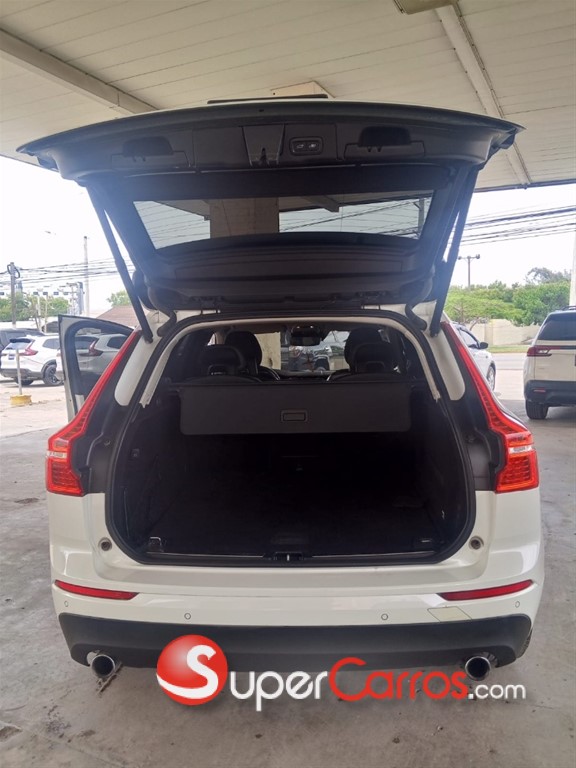 2018 Volvo XC60 D5 — foto 10 / 12