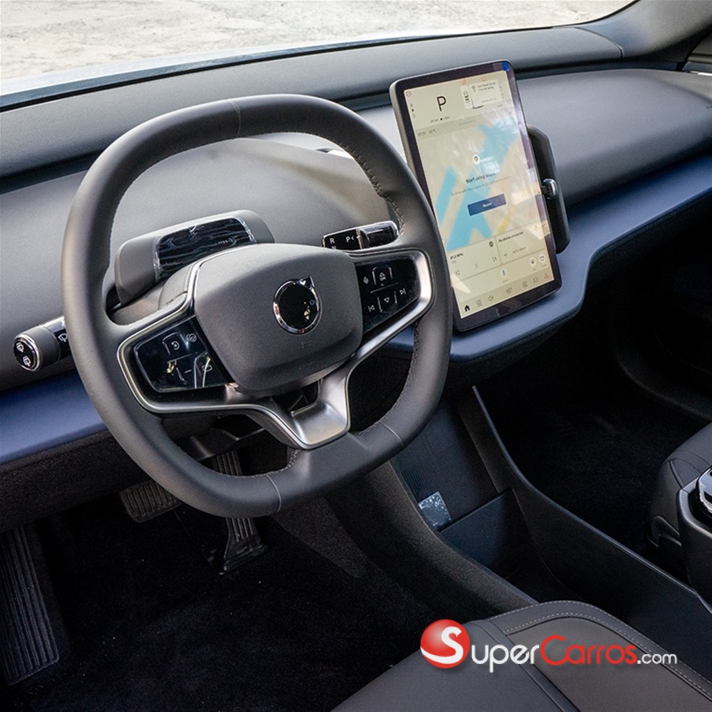 2025 Volvo EX30 Core — foto 4 / 8