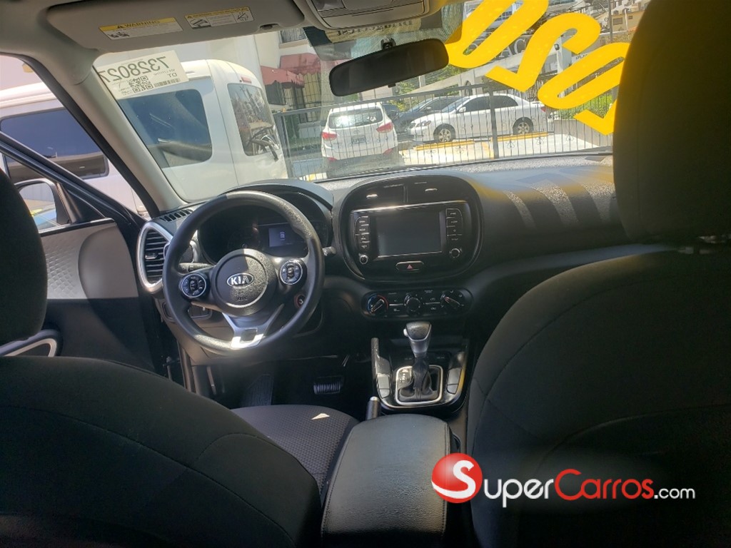 2020 Kia Soul LX — foto 6 / 8
