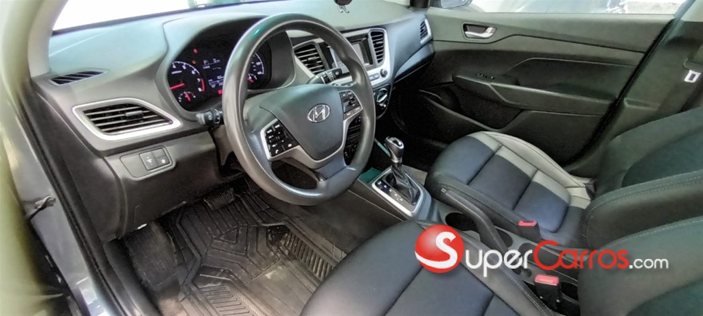2020 Hyundai Accent — foto 3 / 11