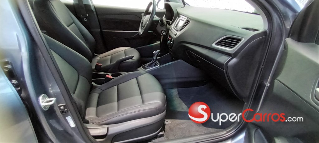 2020 Hyundai Accent — foto 4 / 11
