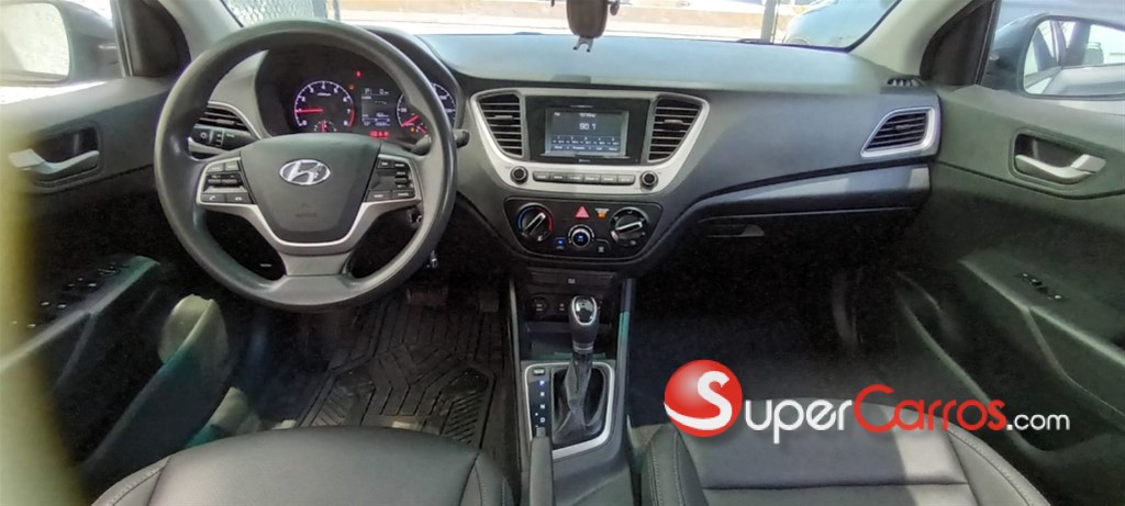 2020 Hyundai Accent — foto 6 / 11