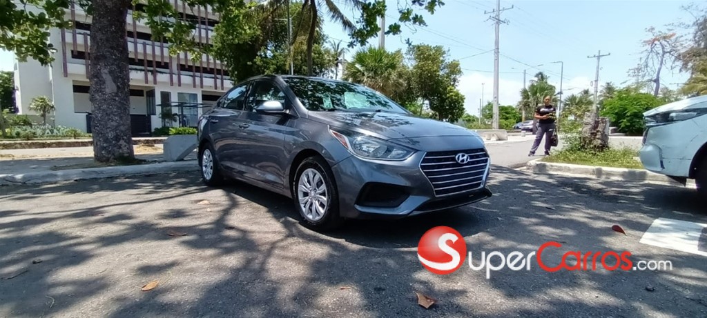 2020 Hyundai Accent — foto 10 / 11