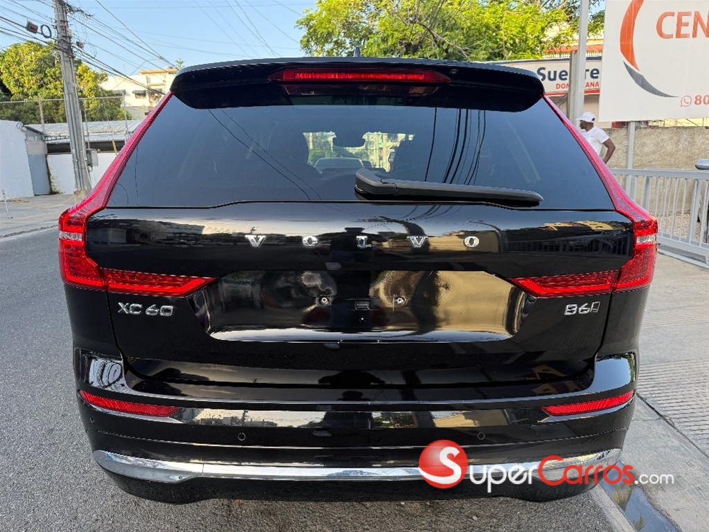 2022 Volvo XC60 B6 Inscription — foto 5 / 11