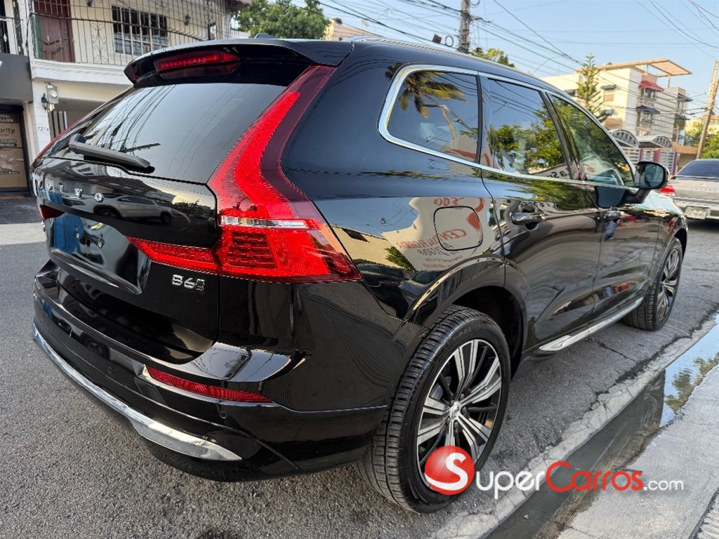 2022 Volvo XC60 B6 Inscription — foto 6 / 11