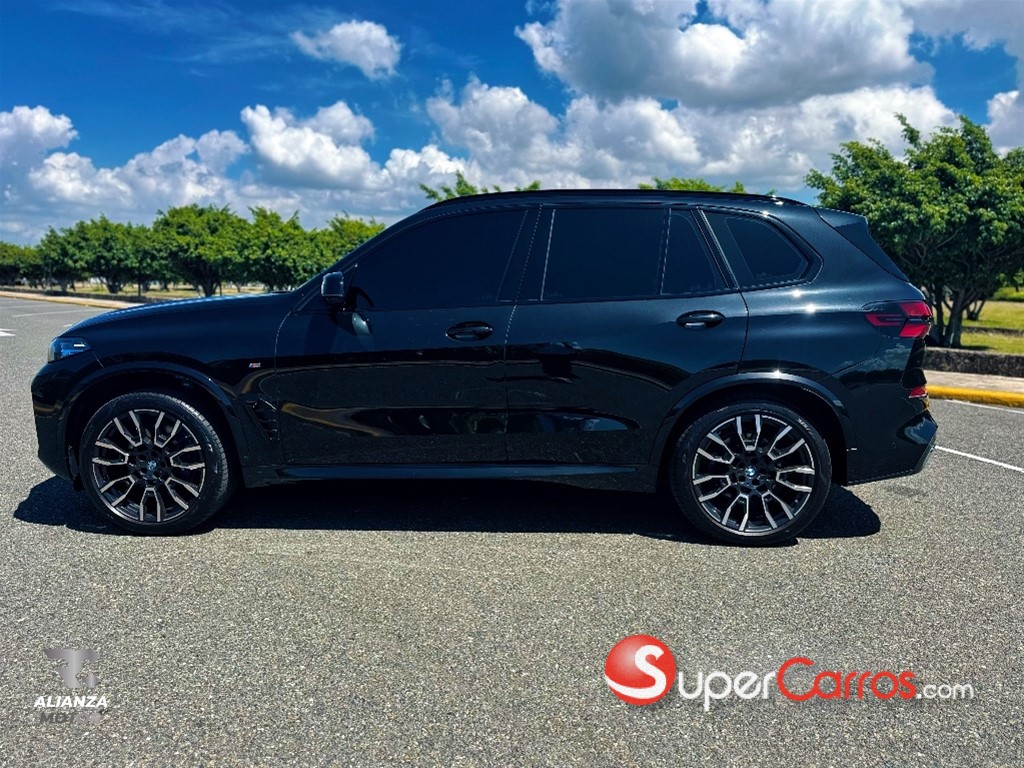 2025 BMW X 5 XDRIVE 40i — foto 4 / 12