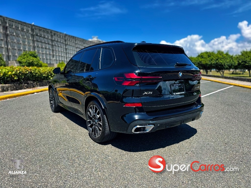 2025 BMW X 5 XDRIVE 40i — foto 6 / 12