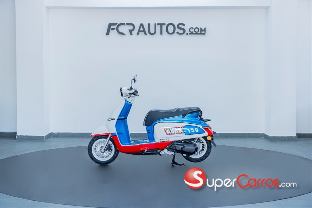 2027 CF Moto AURA 150 — foto 2 / 12